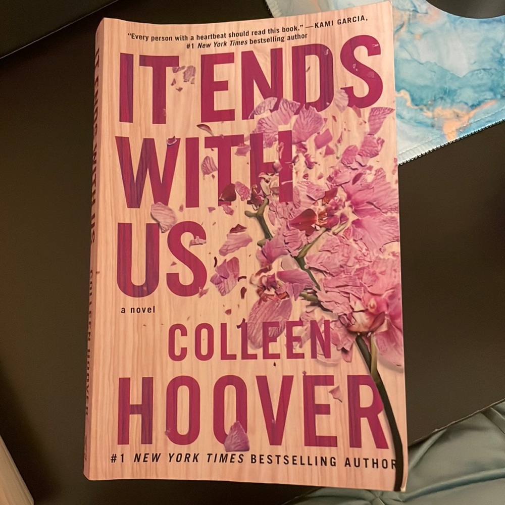 It ends with us by Colleen Hoover